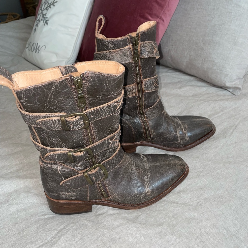 Bed Stu Gray Boots